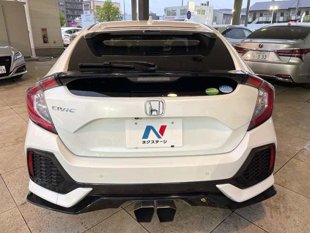 ���S�̍Œ�10�N�E���s�������ۏ�(�L��)�����p�ӁB�ۏؓ��e���[���͂������A�����_��&�I�C��������A�N�����x�̑S���E24���ԃ��[�h�T�[�r�X���t�т���Ă���܂��̂ł����S�������B