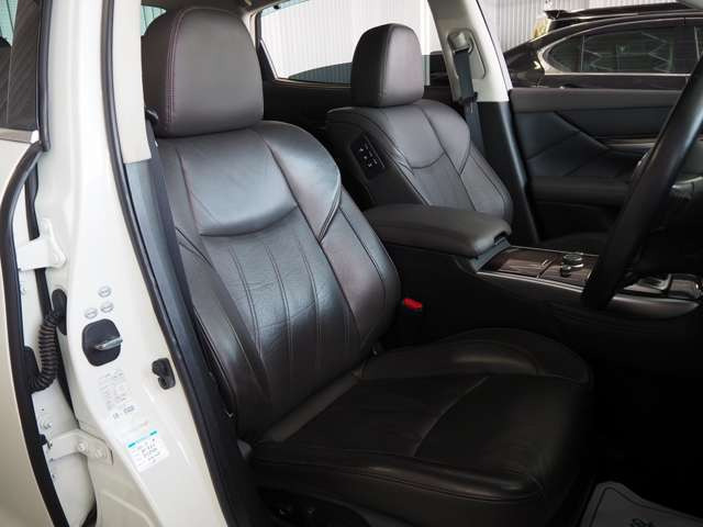 シーマハイブリッド3.5 VIP