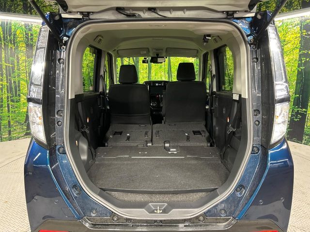 ���i�̂���������ʋ΁A���}���ɏ\���ȉ׎��X�y�[�X���m�ۂ��Ă���܂��B�Z�J���h�V�[�g��|���ƁA�傫�ȉו��̐ύڂ��\�ł���