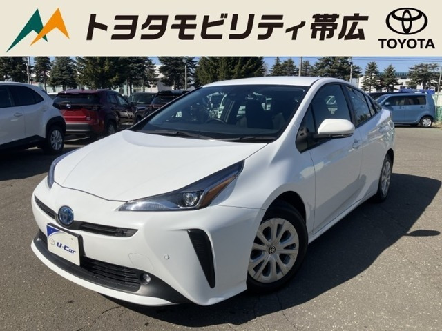 プリウス1.8 S E-Four 4WD