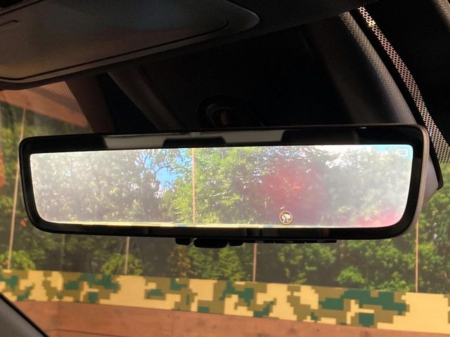 �y�f�W�^���C���i�[�~���[�z��Ȃ̑傫�ȉו��⓯��҂Ō�����m�F���Â炢���ł����S!�J�������B�e�����ԗ�����̉f�������[���~���[���ɕ\���B�N���A�Ȏ��E�ŏ󋵂̊m�F���\�ł�!