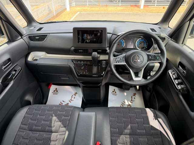 デリカミニG プレミアム リミテッド エディション