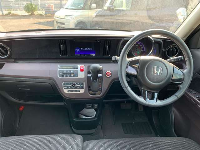 N-ONEプレミアム Lパッケージ