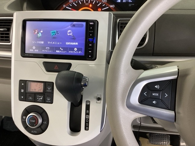 タントX ホワイトアクセント SAIII