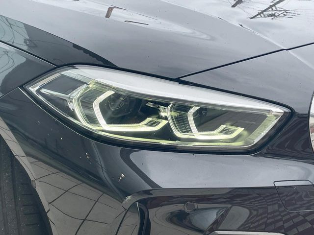 ��LED�w�b�h���C�g:��ԑ��s�����ǍD�Ȏ��E���m�ۂ����S���ĉ^�]�ł��鍂�P�xLED�w�b�h���C�g�𑕔�!�_�����x�������A����d�͂��}�����Ă��܂��B