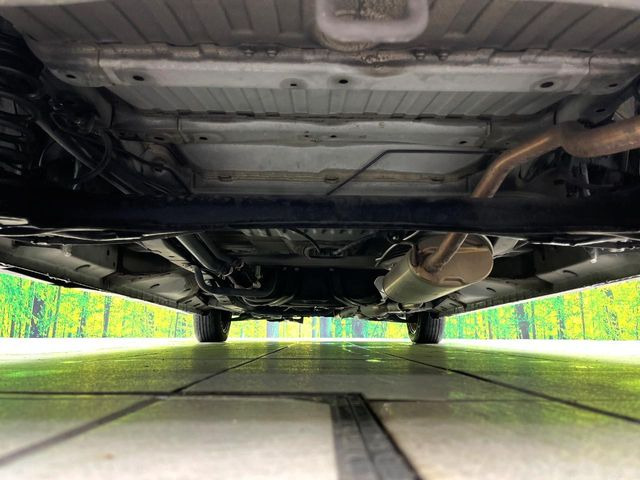 下回りがきれいなうちに、防錆加工の施工がオススメ。降雪地域はもちろん、沿岸部にお住いの方や、趣味でマリン・ウィンタースポーツをされる方にご好評いただいております。