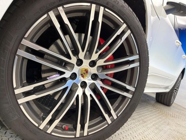 ������21�C���`�A���~�z�C�[��:�A���ԂȂ�ł͂̑�z����������x����z�C�[���Ƒ����ł�!���{�Ԃ̑���Ɋ���Ă�����ɂ����Б̊����Ē��������قǁA�������x���ł܂Ƃ܂��Ă��܂�!