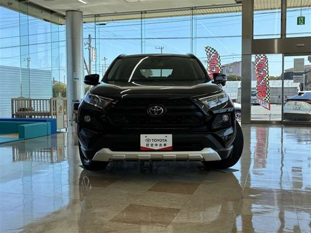 RAV42.0 アドベンチャー 4WD