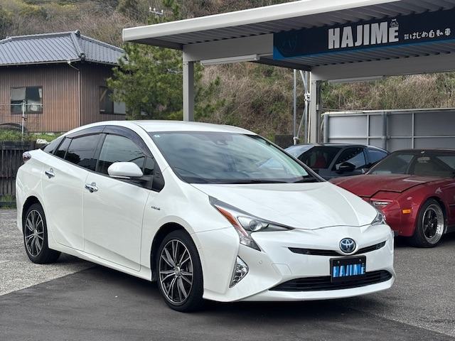 プリウス1.8 A ツーリングセレクション