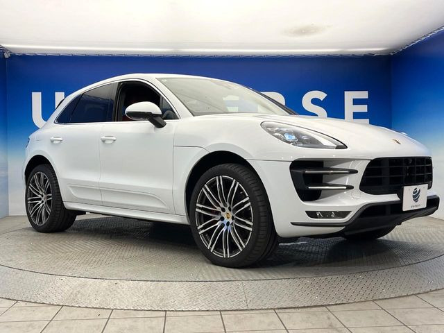 �������t�т̕ۏ؂̑��A���S�̍Œ�3�N�E���s�������ۏ�(�L��)�����p�ӁB�A���Ԃ����S���Ă��y���݂���������l�A�ۏؓ��e���[���͂������A�����_��&�I�C�������⃍�[�h�T�[�r�X���t�т��Ă���܂��B