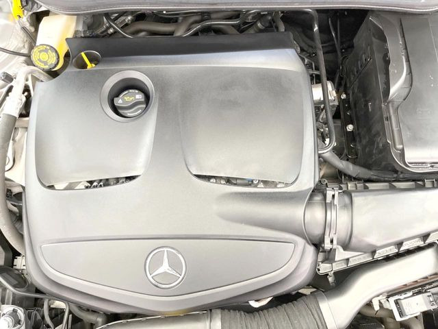 ●当店では、各メーカーの専用診断テスターを導入。国家資格を持つテクニカルスタッフも常駐しておりますので、万が一の際にも安心してご利用いただけます。