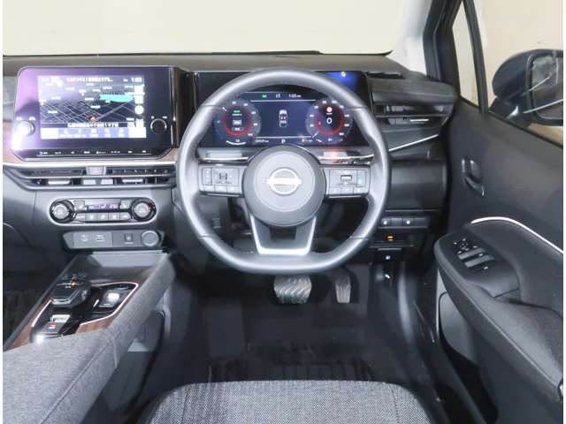 ノートオーラ1.2 G FOUR 4WD