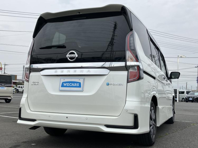 セレナ1.2 e-POWER ハイウェイスターV