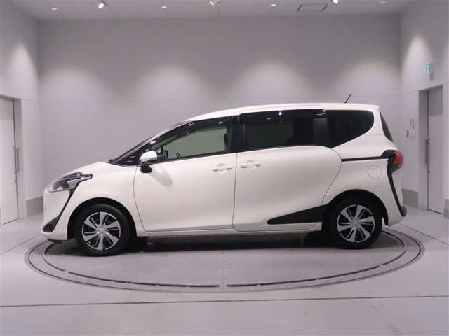 シエンタハイブリッド 1.5 G クエロ