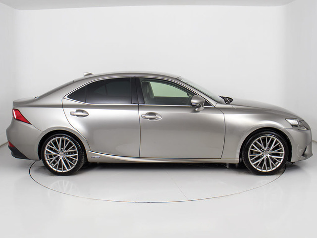 18�C���`�A���~!!�A���~�z�C�[���̕ύX���\�ł�!���q�l�̂��D�݂�1����쐬�\�ƂȂ�܂�!���ڍׂ̓X�^�b�t�܂ł��q�˂��������B