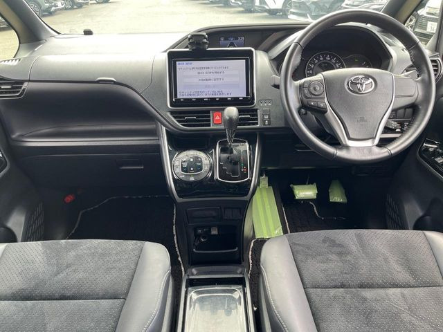 ヴォクシー2.0 ZS 煌III