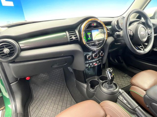 �A���ԃO���[�v���݌ɐ���2,000��!�S���̌n��X���烁�[�J�[�E�Ԏ��킸���Љ�o����̂ŁA���Ȃ��Ƀs�b�^���̂��Ԃ�������͂��ł���܂��͂��₢���킹��������