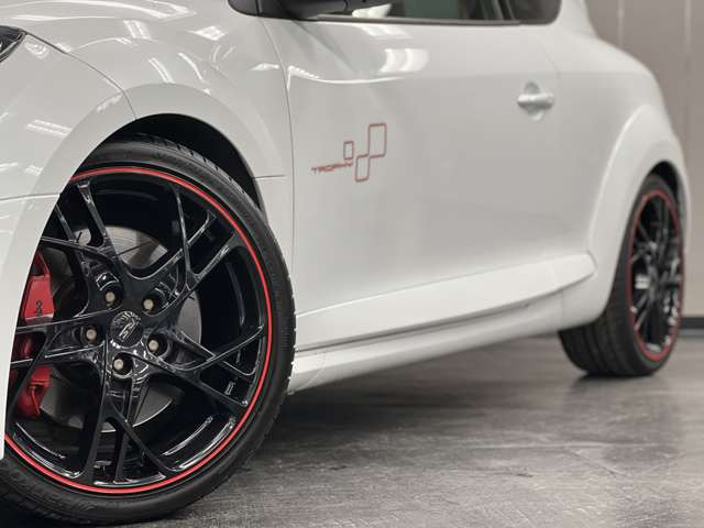 【遠方販売】遠方のお客様、来店するのはちょっと&hellip;と言うお客様。ご来店いただかなくても、メールやラインにてお車のご案内可能です。お気軽にお問い合わせ下さい。