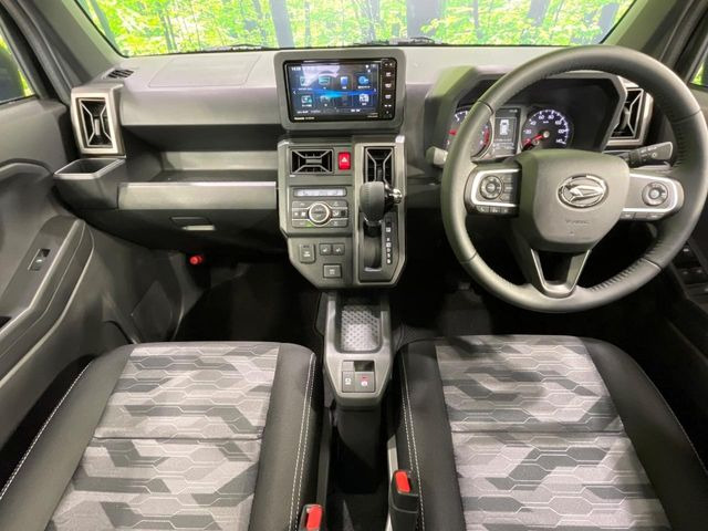 タフトG ダーククロム ベンチャー