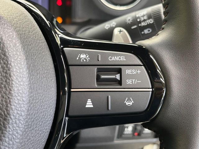 �y�A�_�v�e�B�u�N���[�Y�R���g���[���z�������H�ł̒��������s���y��!!�����ő��x��ۂN���[�Y�R���g���[�����A�Փˌy���V�X�e���ƘA�g���A�O���̎ԗ������m���ĎԊԂ�ۂ悤�ɑ��x���߂��Ă���܂�!!