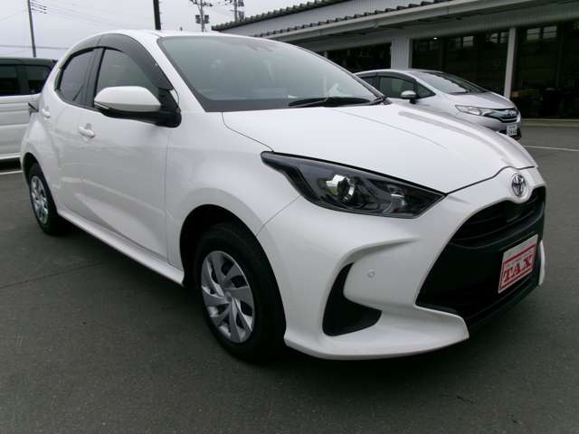 ヤリス1.5 X 4WD