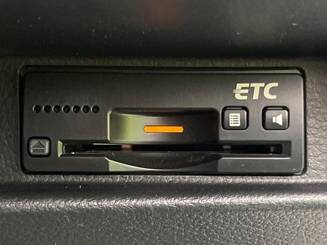 【ETC】高速道路の料金所をストレスなく通過!話題のスポットやサービスエリアに多い「スマートIC」利用時は必須のアイテムです。当店でセットアップを実施、ご納車当日からすぐにご利用いただけます!