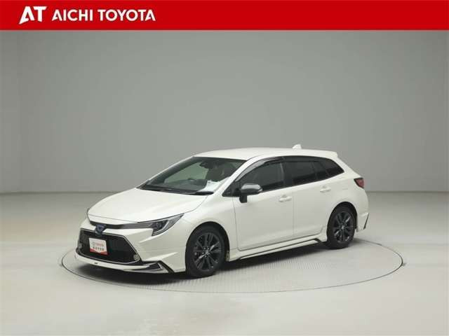 カローラツーリング1.8 ハイブリッド W×B