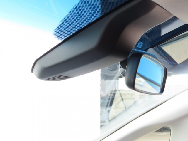 シャトル1.5 ハイブリッド X 4WD