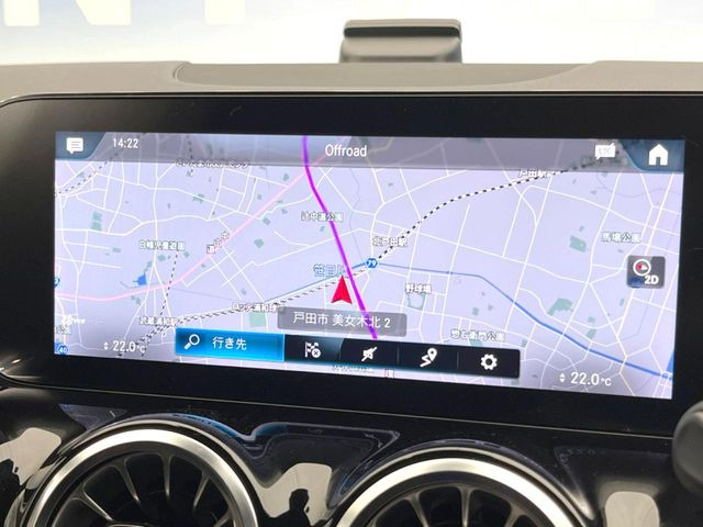 �������i�r:��̊��̂���i�r�́A����������ԓ������o���Ă���܂��B�I�[�f�B�I�@�\���[�����Ă���܂��̂ŁA�^�]�����y���߂܂���