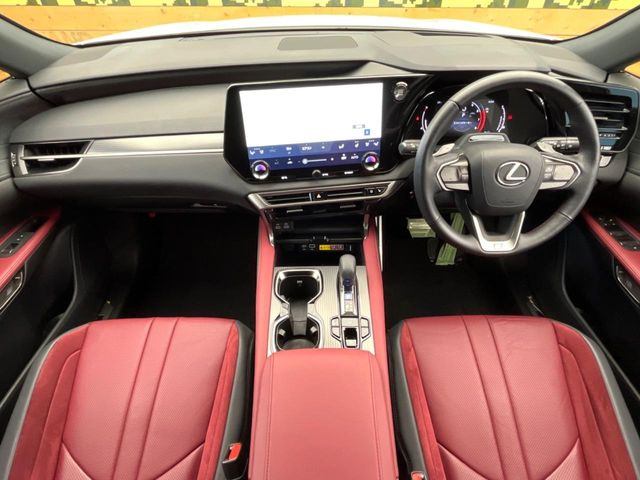 RX350 Fスポーツ 4WD