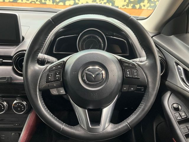 �y�����v�����X�e�A�����O�z�㎿�Ȋv���g�p���邱�ƂŁA��ɂ����������݂ƂĂ��^�]���₷���n���h���ł���