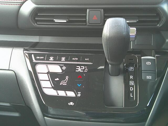 �I�[�g�G�A�R���Ŏ����D�݂̎�����f�����ݒ�o���܂��B���K�Ȏ����ŁA���K�ȉ^�]�����y���݉�����!