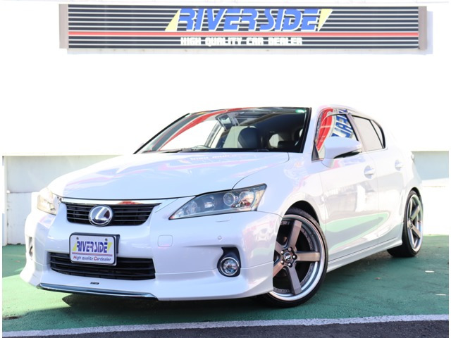 CT200h バージョン L