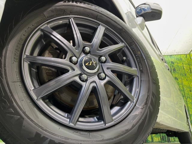 �y15�C���`�A���~�z�C�[���z�O�ςɃ}�b�`�����A���~�z�C�[���𑕒����Ă���܂��B�e��A���~�z�C�[����A�X�^�b�h���X�^�C�����戵�����Ă���܂��B���񂲑��k����������