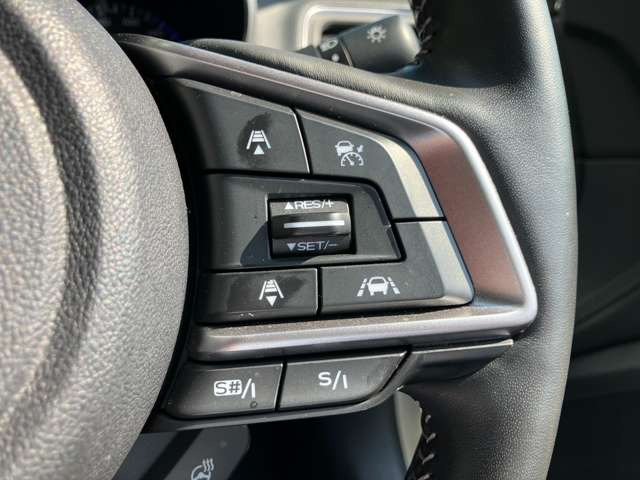 ★オートクルーズコントロ-ル★アクセル操作なしにステアリングのスイッチ操作のみで高速道路などでの定速走行&追従走行を制御します!