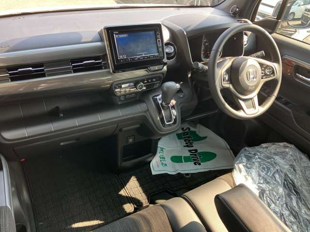 ���A�N�Z�X�͊։z�����ԓ������IC�~��Ė�3��!�Ŋ�w��JR�����{�E��z���E��Չw�ƂȂ�܂�!�V�����Ȃ��z���E��э����w�ł�!���O�ɂ��A���𒸂���΍Ŋ��w�܂ő��}�T�[�r�X������܂���