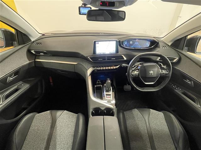 3008ブルーHDi スペシャルエディション