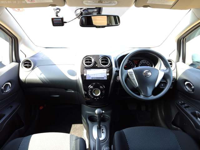 ノート1.2 X FOUR 4WD