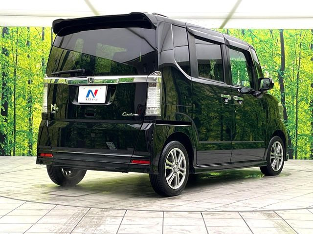 ☆全国のネクステージからお取り寄せが可能※!遠方の店舗に展示してあるクルマが気になる場合も、最寄りの店舗でご覧いただくことが可能です!是非私たちに要望をお聞かせください!※別途費用