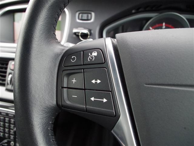 V40D4 ダイナミック エディション ディーゼル