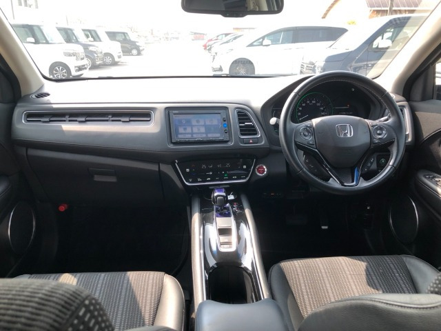 ヴェゼル1.5 ハイブリッド Z ホンダセンシング