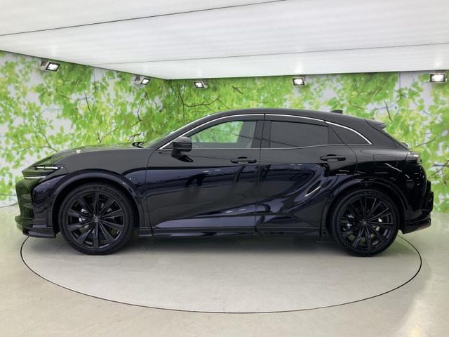 クラウンスポーツ2.5 Z E-Four 4WD