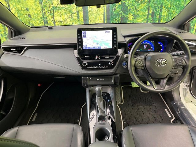 カローラツーリング1.8 ハイブリッド W×B