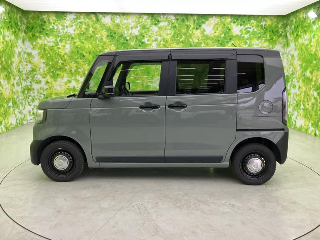 N-BOXジョイ 2トーン 4WD