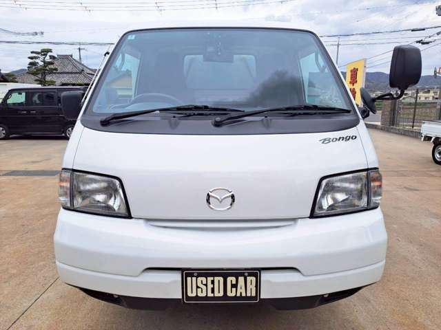 ボンゴトラック冷蔵冷凍車