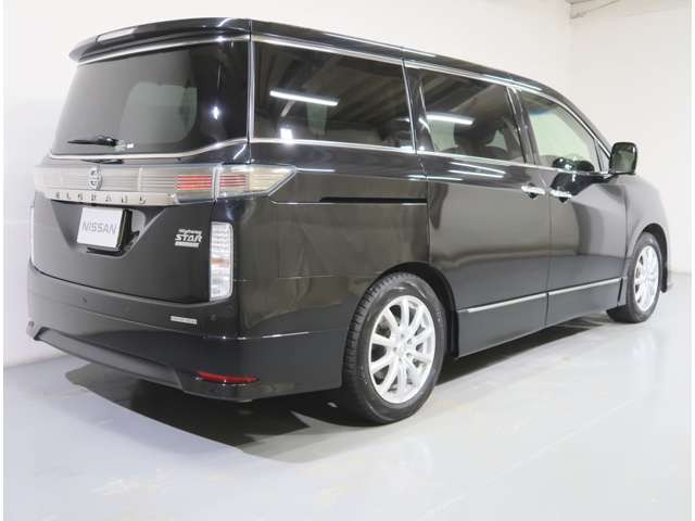 エルグランド2.5 250ハイウェイスターS アーバンクロム 4WD