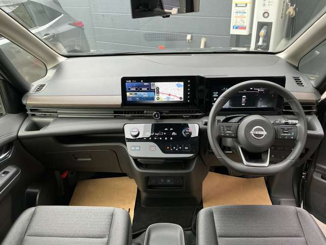 セレナ1.4 e-POWER ハイウェイスターV