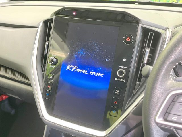 【11.6インチナビ】スマートフォン感覚で使用できる、インパクトのある11.6インチナビを装備!ナビやオーディオ操作はもちろん、各種車両情報もこの画面から確認・設定できます♪