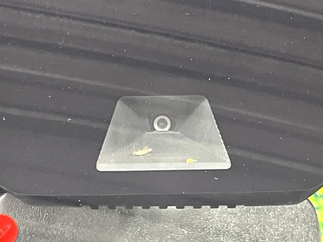 �y�z���_�Z���V���O�z���s���ɑO���̎ԗ�����F�����A�Փ˂������Ȏ��͌x��ƃu���[�L�ŏՓˉ���Ɣ�Q�y�����A�V�X�g�B�����S�Ƀh���C�u�����y���݂��������܂��B