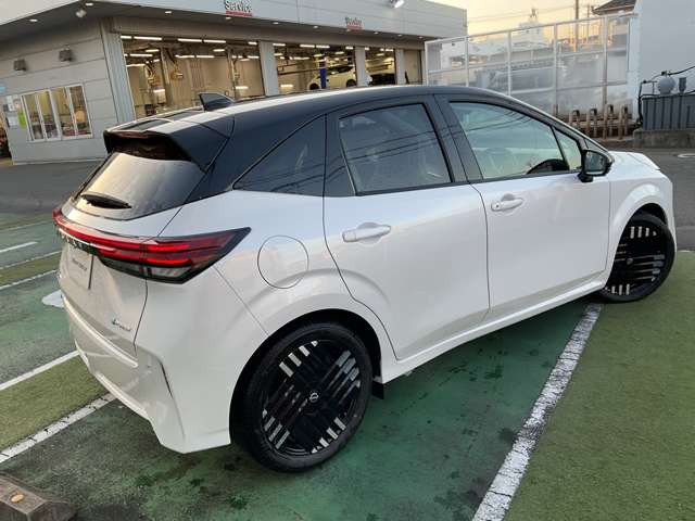 ノートオーラ1.2 G レザーエディション